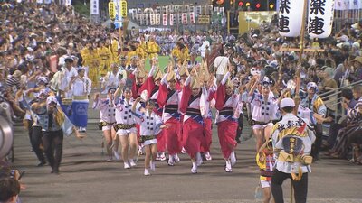 26阿波踊り.jpg